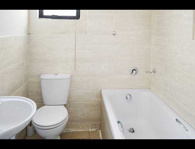 3 BEDROOM HOUSE FOR SALE IN GRACELAND
